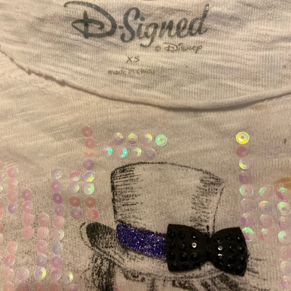 BUNDLE DISCOUNTS! D Signed Disney XS Alice crop T-shirt - Picture 3 of 5